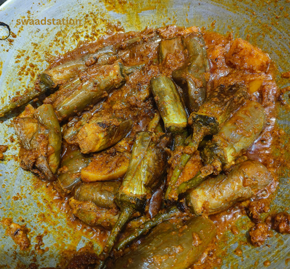 Bharwa Baingan Recipe In hindi