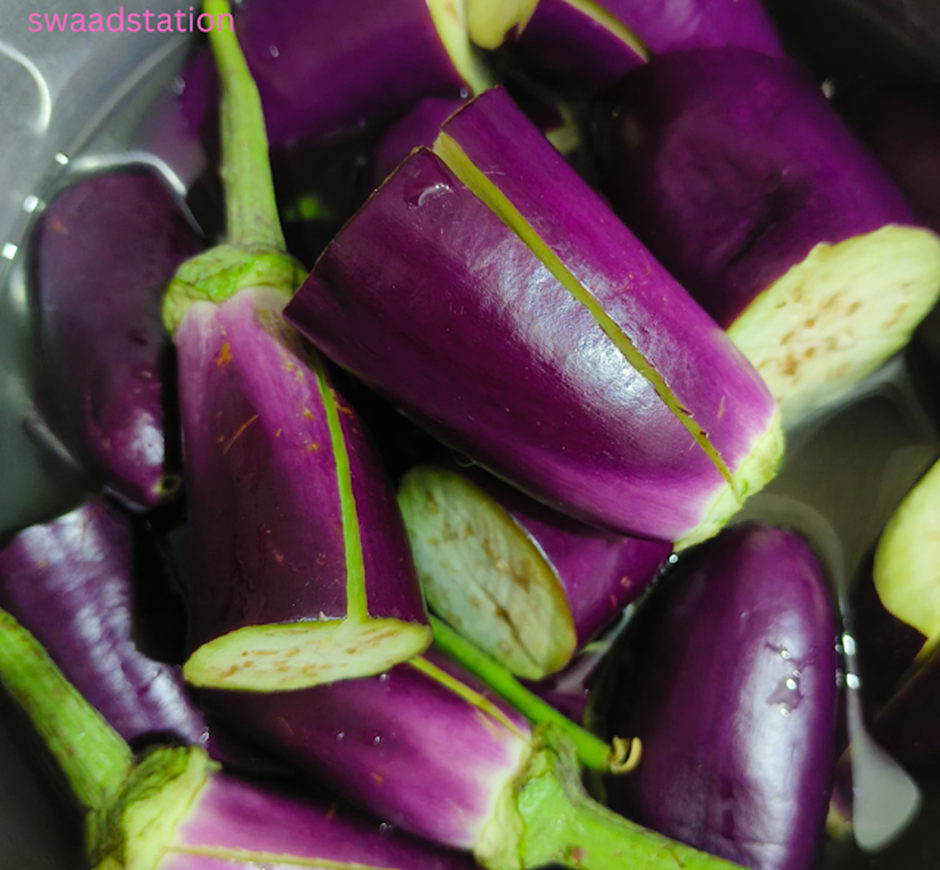 Bharwa Baingan Recipe In Hindi