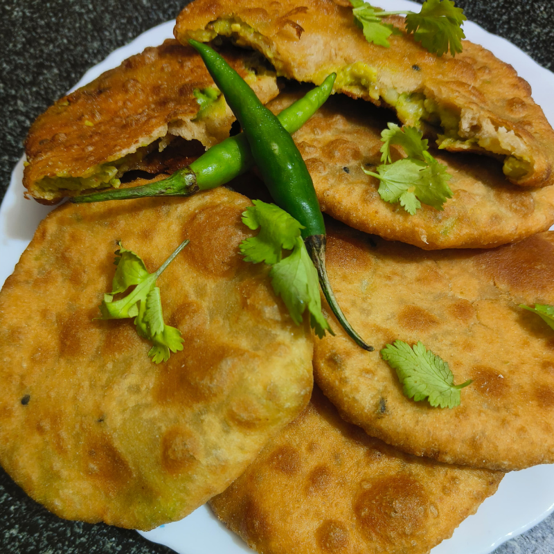 Aloo Matar kachori