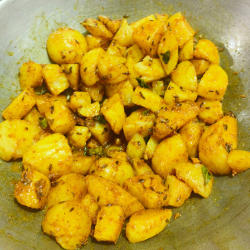 sukhe aloo ki sabji