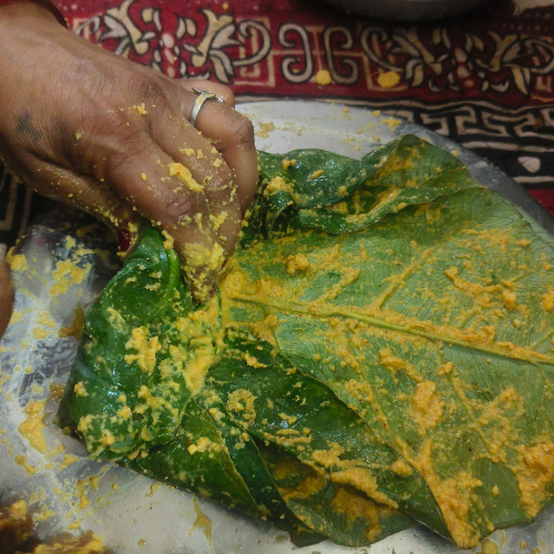colcasia leaf recipe